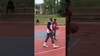 1v1 basketball nutmeg handles [upl. by Maurene]