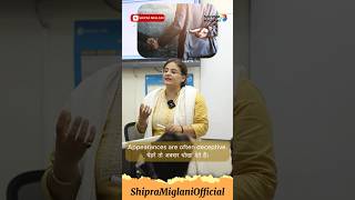 Deceptive meaning  Hindi English Translation  Spoken English  english vocabulary shorts ias [upl. by Zimmerman]