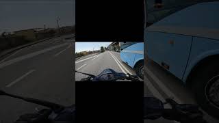 Impennate ma in sicurezza no sto scherzando automobile motovlog bikelife perte riding [upl. by Olnek]