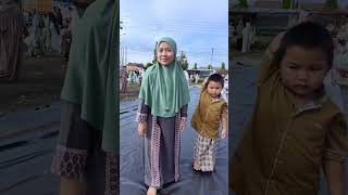 Riska Vlog Lebaran Shalat Idul Fitri di Lapangan [upl. by Mehalek178]