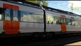 Rodalies de Catalunya R8  Rodalies amb destinació a Martorell per St Cugat V [upl. by Ewald713]