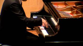 Rachmaninoff Prelude Op 32 No 12 in G sharp minor by Alessio Bax [upl. by Amilah835]