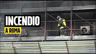 Incendio a Roma il racconto di una residente quotHo pianto per unora poi sono venuti a salvarmiquot [upl. by Ahseram]