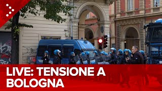 LIVE Bologna cortei antagonisti contro presidio estrema destra diretta video [upl. by Ahsenit]