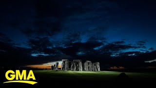 This time lapse of the summer solstice sunset at Stonehenge is breathtaking [upl. by Natascha651]