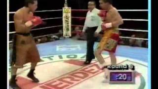 Boxeo  Boxing Julio César Chávez vs Tony López Rounds 7 8 y 9 [upl. by Attiuqahs200]