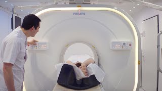 Clinique de Genolier  A la pointe contre le cancer avec le PET CT Vereos Digital [upl. by Nyltak]