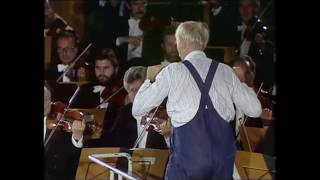 LORIOT dirigiert die Berliner Philharmoniker [upl. by Ahcsim609]