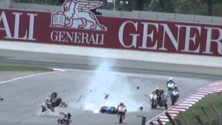 Accident Moto2 Malaysian 2013 [upl. by Ameline]