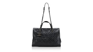 Chanel Grained Calfskin Crumpled CC Crave Tote Dark Green [upl. by Daphna]