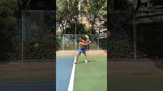 ONE HANDED BACKHAND IN SLOW MOTION tenfitmen tennistips onehandedbackhand backhand tennispro [upl. by Brawner]