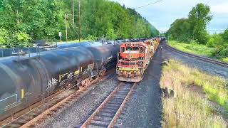 One hour of Oregon trains BNSF and Union Pacific Amtrak Portland Max light rail and more [upl. by Resarf677]