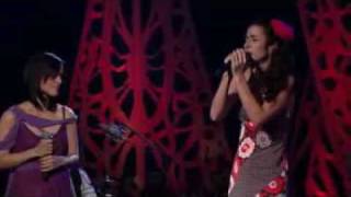 Julieta Venegas  Ilusión a dúo con Marisa Monte [upl. by Yelac643]