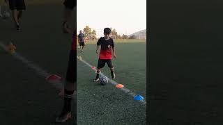 soccer sportsball yariga football goalkeeper americanfootball footballskills sportsteam spo [upl. by Nnyleuqcaj]