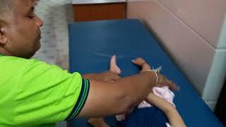 How to do pediatric physical therapy assessment pediatric physio hooghly chinsurah chiropractor [upl. by Dabbs]