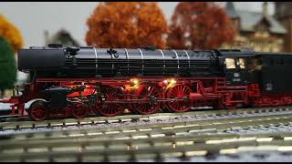 BR01 Mini Trix n scale [upl. by Elga]