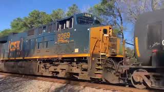 CSX 5222 Leads Long CSX M400 NB Manifest with Mid Train DPU Alright with Horn Salute Florence SC [upl. by Hamann]