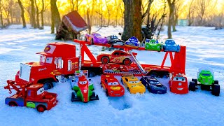 Looking For Lightning McQueen Chick Hicks Cruz Ramirez Jackson Storm cars [upl. by Ramonda]