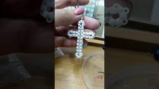 UC 0692024 White silver Beaded Cross Keychain shorts uwiecraft handmade diy beading [upl. by Ahsienom]