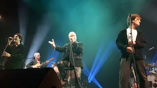 Bernard LAVILLIERS Feat Terrenoire  quot Je tiens delle quot le Zénith PARIS  07012023 [upl. by Zoila468]