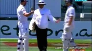 ICCs Pakistani Umpire Aleem Dar amp his Stunning Decisions [upl. by Yddub]