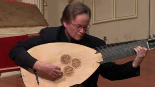 Johann Kapsberger Toccata Arpeggiata David Tayler theorbo [upl. by Neda]