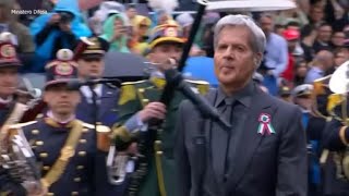 Festa della Repubblica Claudio Baglioni canta lInno di Mameli ai Fori Imperiali [upl. by Llorrad]