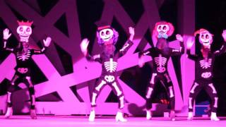 Grupo folklórico Kicukpaico Día de los Muertos2  2015 Raíces [upl. by Orvah544]