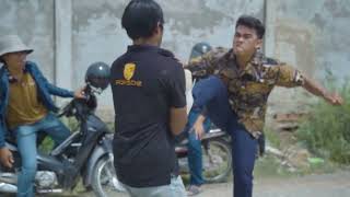 ជួយគេ តែបែបគេរត់ចោល​ scmedia shortfilm [upl. by Demott]