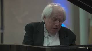 Grigory Sokolov plays Schumann and Rachmaninoff in Geneva 111221 [upl. by Gundry]