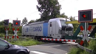 Bahnübergang Ocholt Westerstede  German Railroad crossing  Duitse Spoorwegovergang [upl. by Asiled]