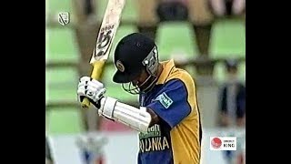 Marvan Atapattu 123 amp 146 runs stand with Aravinda Desilva 3rd Odi  Benoni 1 Dec 2002 [upl. by Acined19]