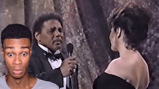 First Time Hearing  Linda Ronstadt amp Aaron Neville Dont Know Much live 1990 [upl. by Tarrance]