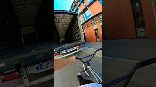 Kierowca NIE był zadowolony 🤬🚳 shorts viral challenge bike fun sports pov school trend [upl. by Ahusoj884]