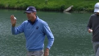 Matt Kuchar sticks his approach shot close at Shell in Round 3 [upl. by Karole]