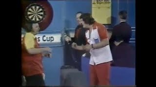 Eric Bristow vs Alan Evans 1981 Nations Cup SF [upl. by Dyer]