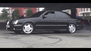 MERCEDES E55 AMG W210 Полный расклад и дым изпод колес [upl. by Ermine]