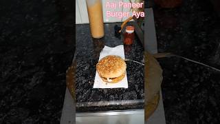 Burger Aur french Fries ka Order burger zomoto cloudkitchen pizzashortvideo BurgerRaja [upl. by Aliab]