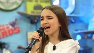 ANGELINA chante MAMAN ME DIT LIVE [upl. by Addie]