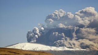 Volcan Islande Eyjafjallajökull 2010 12min40 [upl. by Eifos]