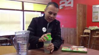 Como hacer un Shake Batido Herbalife sin LICUADORA usando VASO AGITADOR [upl. by Grantland355]