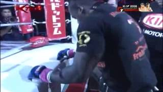 Melvin Manhoef vs Mark Hunt pelea completa [upl. by Laszlo]