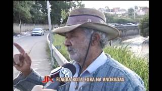 Pista para prática de esportes continua tomada por lixo na Avenida dos Andradas [upl. by Enirahtac]