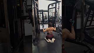 Bangun Otot Punggung Di Gym short [upl. by Hanschen]