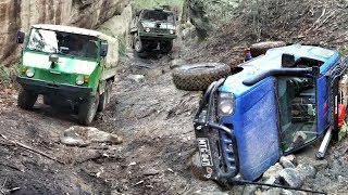 6x6  4x4  Mt Airly  Including 2 Roll Overs  Featuring Pinzgauer 6wd amp Perentie 4wd [upl. by Allin]