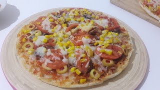 5 Dakika da Nefis Pizza Tarifi  Bazlamadan Pratik Pizza Tarifi [upl. by Osicran]