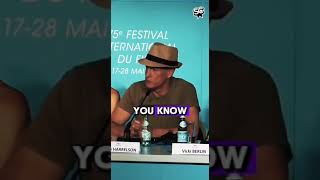 Woody Harrelson trolla i giornalisti parlando di ucraina [upl. by Eilssel]