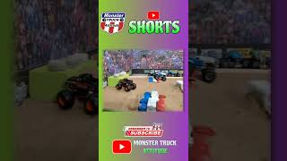 monsterjam toys monstertruck Thunder Gravediggerthelegend 🆚️ Excaliber [upl. by Leahcir]