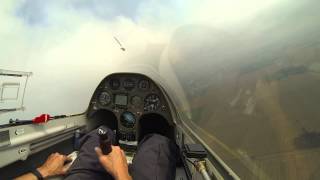 Duo Discus glider low cloud soaring [upl. by Itch738]