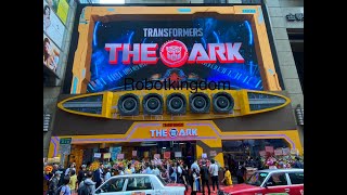 A trip to the official Transformers Restaurant THEARK [upl. by Ennayhc]